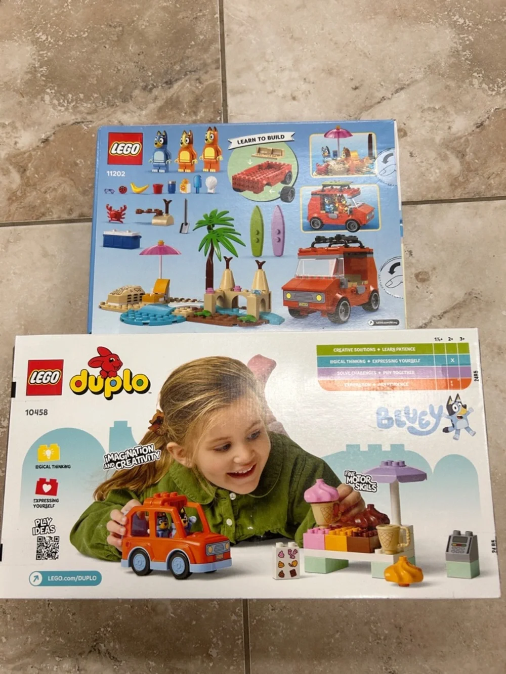 LEGO Bluey Beach Family Car Trip 11202 133 Pieces & Bluey 10458 Ice Cream Set